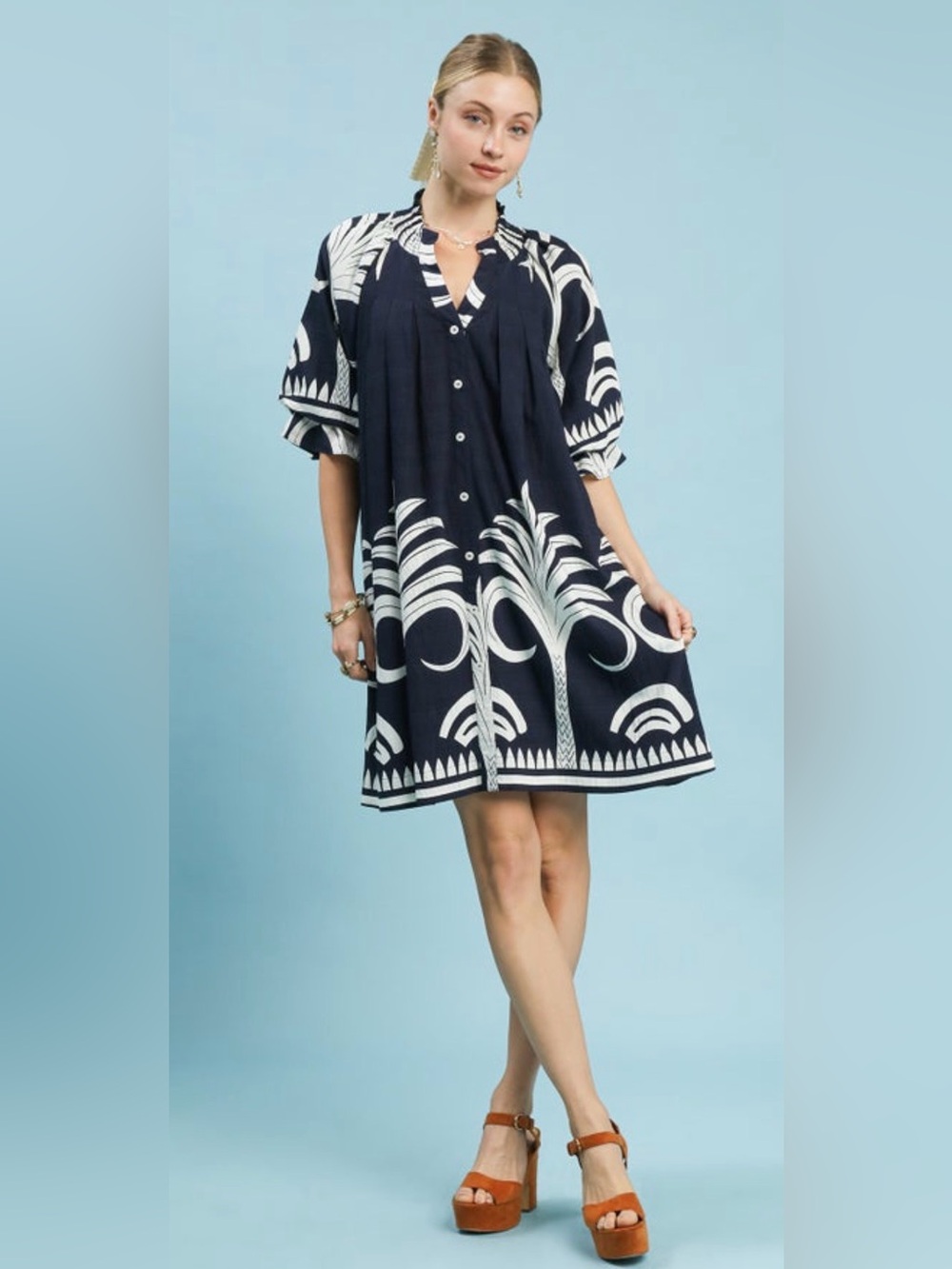 GORGEOUS NWT Navy & White Umgee Printed Dress